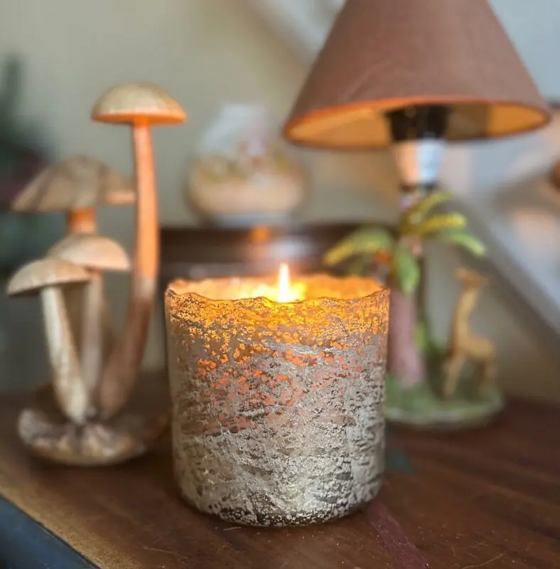 5 Reasons Why Our Glass Candles Are a Must-Have for Your Living Room